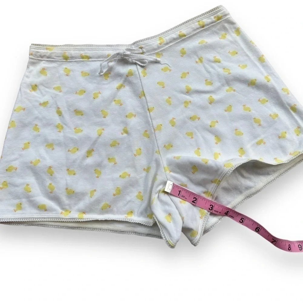Target White and Yellow Easter Baby Chick Pajama Shorts | Size Medium - Picture 4 of 7